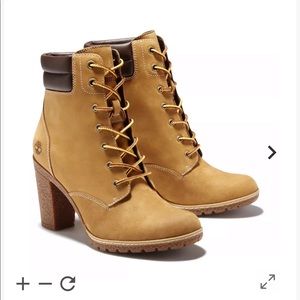 Timberland boots NWOT